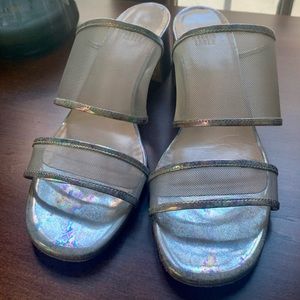 Maryam Nassir Zadeh Martina Silver Slides